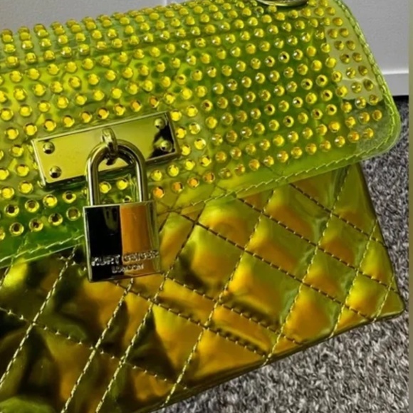 Kurt Geiger NWT Neon Lime Green Brixton Bag with Dustbag - Picture 6 of 6